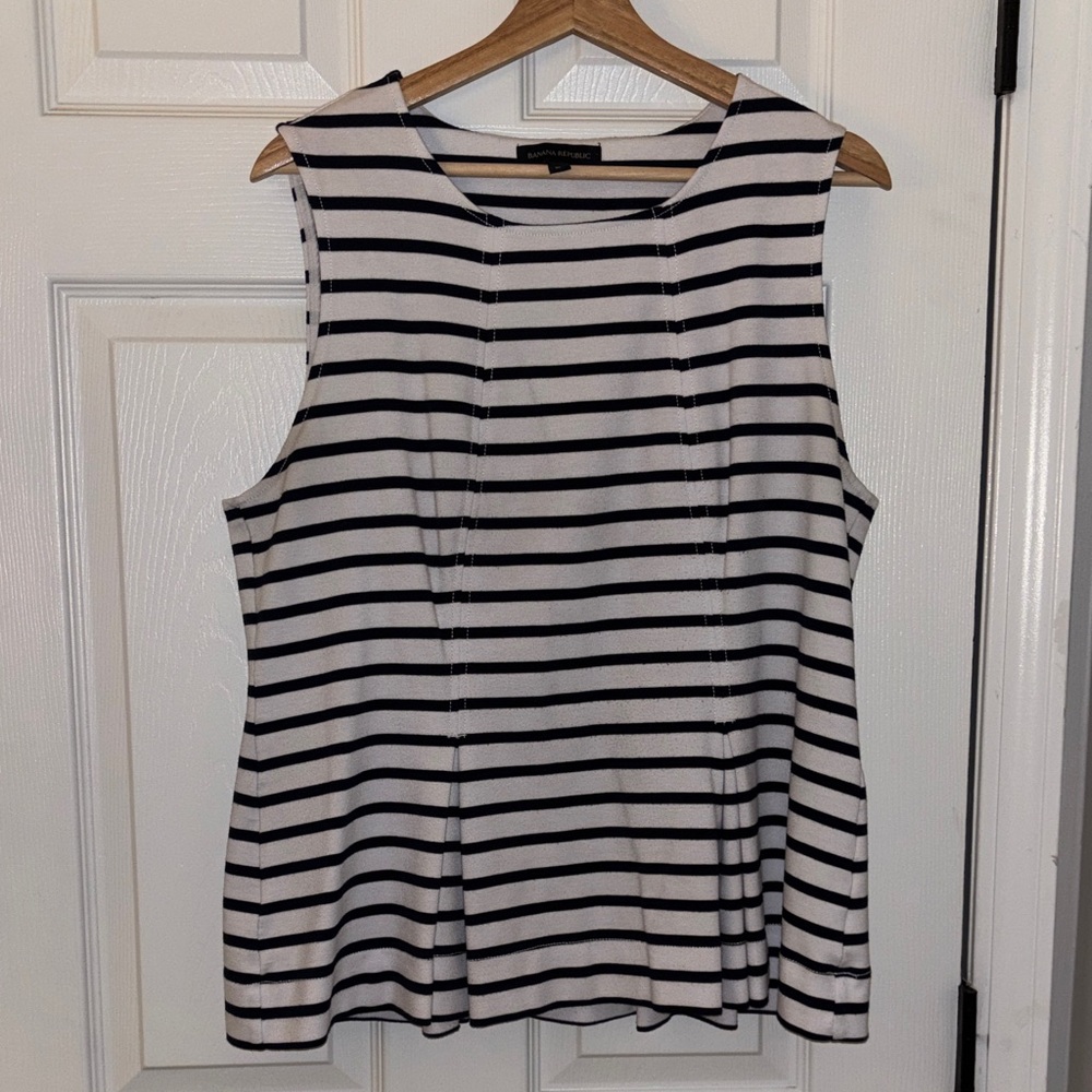 Banana Republic Navy & White Striped Sleeveless Top XL